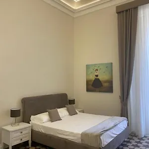 Domus Iole Nel Centro Storico Appartamento Aeroporto di Catania Fontana Rossa